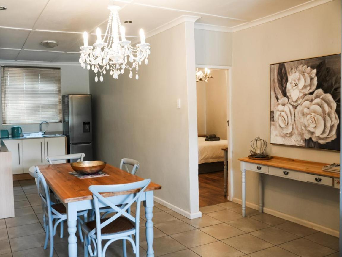 Dellville Country House & Cottages Carnarvon Δωμάτιο φωτογραφία